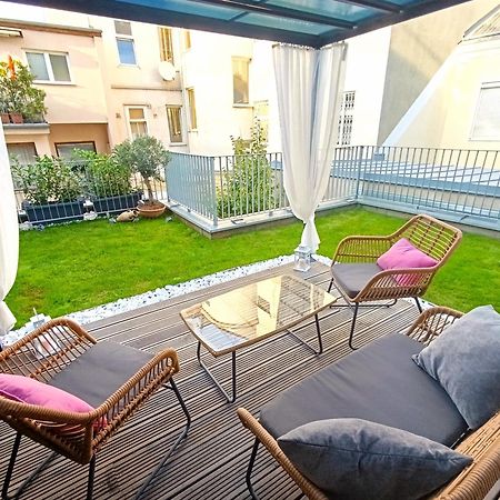 Bossa City Design Apartments Виена Екстериор снимка